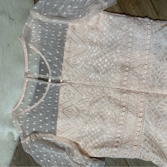 BCBG girls lace puff sleeve pink dress - Picture 7 of 8